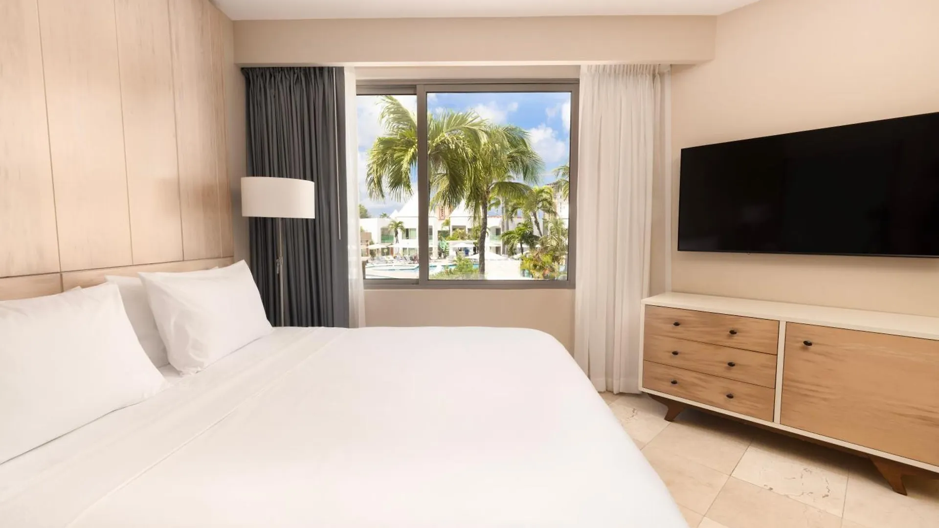 The Mill Resort And Suites Palm Beach Hotel