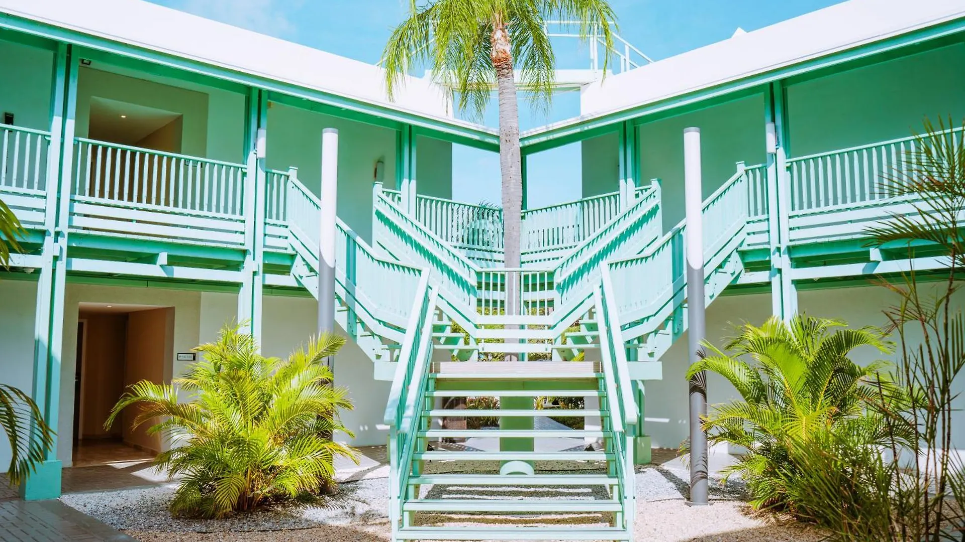 Hotel The Mill Resort And Suites Palm Beach