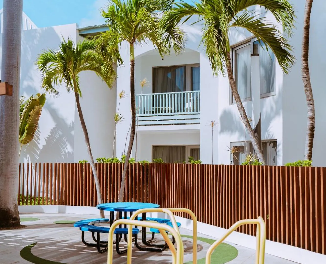 The Mill Resort And Suites Palm Beach
