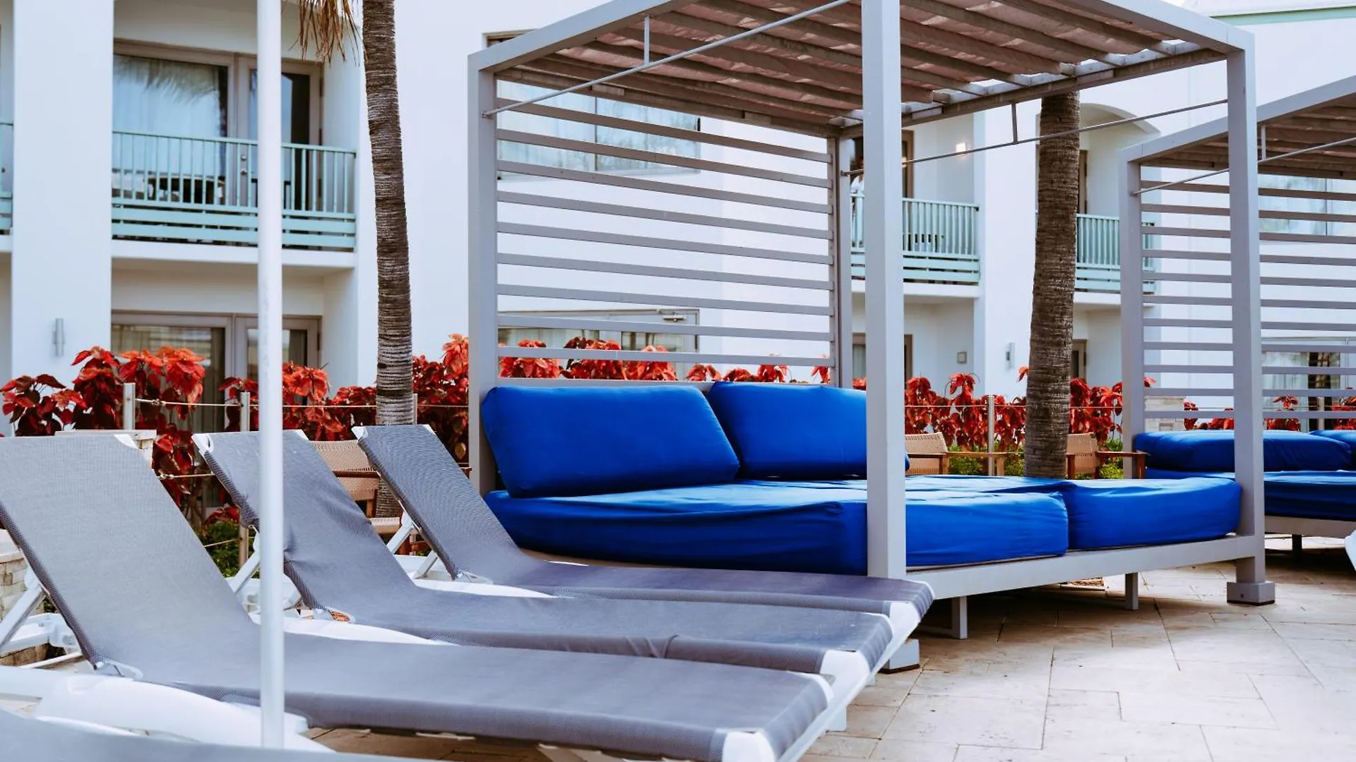 The Mill Resort And Suites Palm Beach 3*,  Aruba