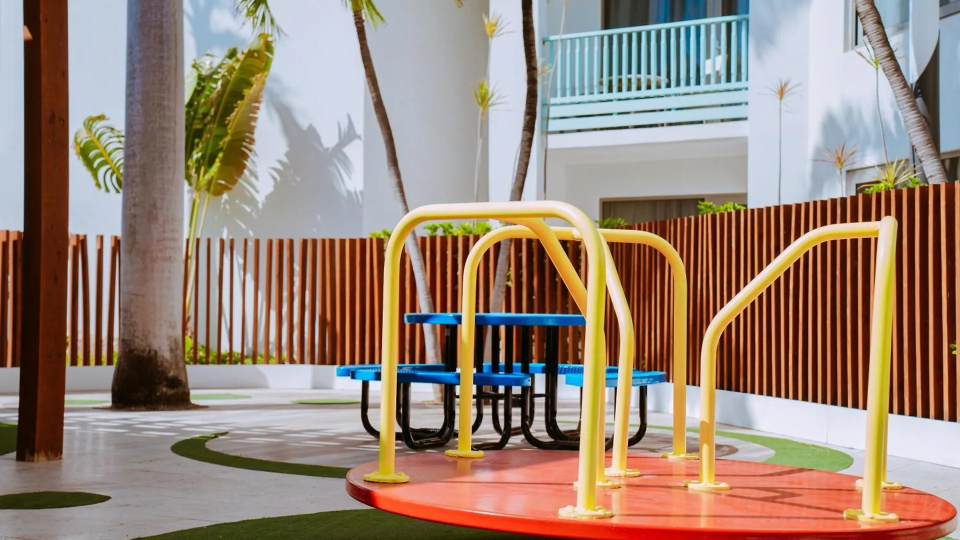 The Mill Resort And Suites Palm Beach